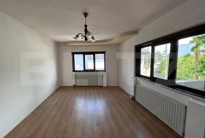 Casă cu 6 camere cu Teren 130 Mp în Central - 2