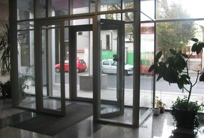 Vanzare cladire de birouri inchiriata integral - Yield 8% - 8