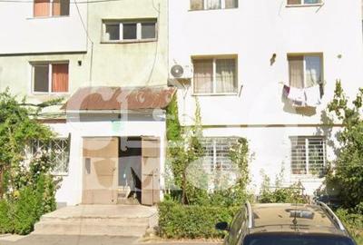 Apartament cu 2 camere semidecomandat în Micro 8 - 9