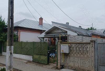 Casă cu 3 camere în Corabia - 2
