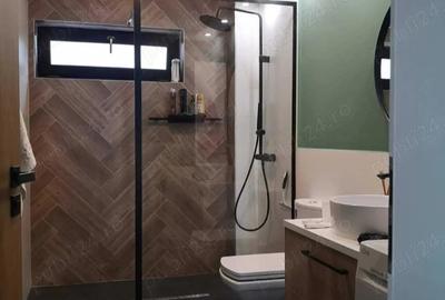 Casă cu 5 camere în Bucium - 3