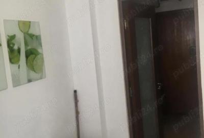 Apartament cu 3 camere decomandat în Central - 8