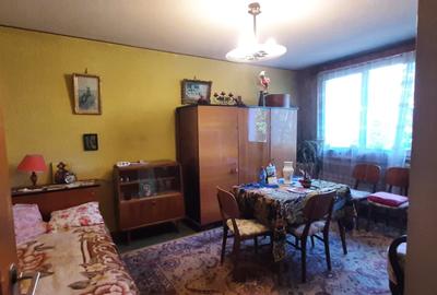 Drumul Taberei apartament decomandat etaj 3/4,spatios, luminos Drumul Taberei apartament decomandat etaj 3/4,spatios, luminos - 7