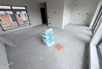 Duplex cu 4 camere cu Canalizare în Sud - 5