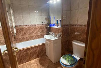 Apartament cu 3 camere decomandat în Soarelui - 8