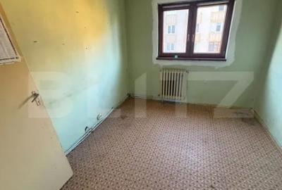 Apartament cu 3 camere decomandat în Independenței - 6