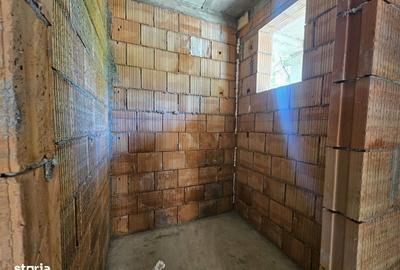 Casă cu 4 camere decomandat cu Canalizare în Gheorghieni - 12