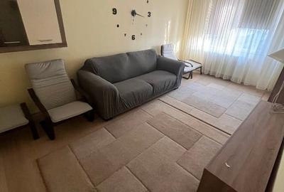 Apartament cu 3 camere decomandat în 1 Decembrie 1918