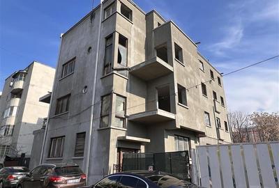 Vanzare imobil CONSOLIDAT pretabil Clinica / Spatii cazare / Birouri / Apartamen Vanzare imobil CONSOLIDAT pretabil Clinica / Spatii cazare / Birouri / Apartamen - 3