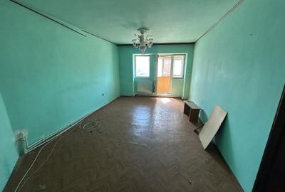 GARA-BCR 3 CAMERE DECOMANDAT 81 MP. 2 BALCOANE, VEDERE PORT, BLOC SOLID AN 1986 GARA-BCR 3 CAMERE DECOMANDAT 81 MP. 2 BALCOANE, VEDERE PORT, BLOC SOLID AN 1986 - 5