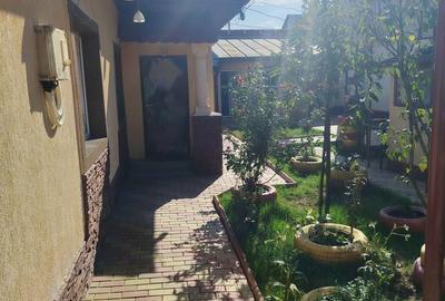 Casă cu 5 camere cu Canalizare în Colentina - 15