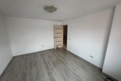 Bucium - Visan , centru , vila insiruita , garaj , libera - 9
