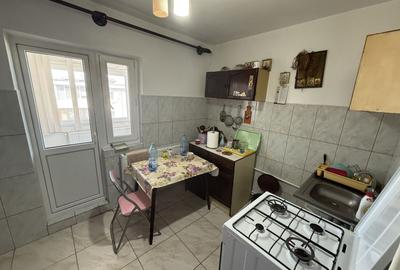 Apartament cu 3 camere decomandat, mobilat în Dacia - 5