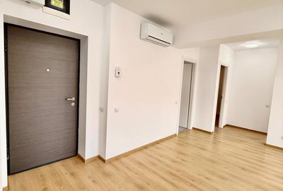 Apartament cu 4 camere semidecomandat în Unirii - 2