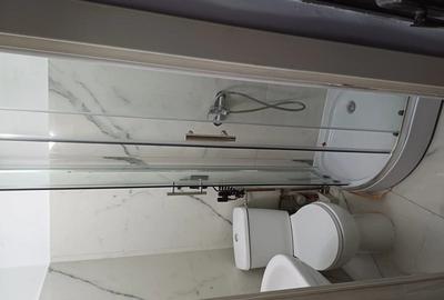 Garsonieră decomandată în Steaua