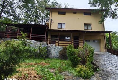 Casă cu 7 camere cu Teren 527 Mp în Telega - 4