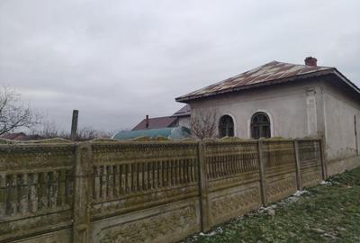 Teren de 1080 mp, în Coșoveni - 2