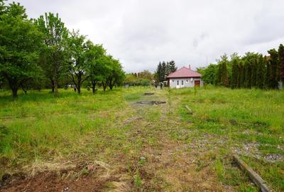 Teren Construcții de 6626 mp, în Central - 2