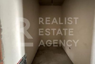 Apartament cu 5 camere în Copou - 6