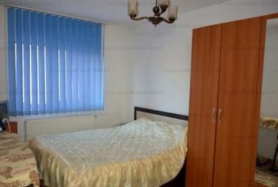 Apartament 4 camere,decomadat,2 bai - zona Tractorul - 2