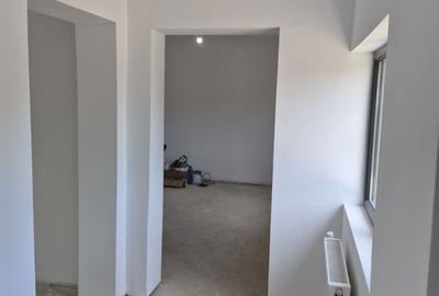 Casă cu 4 camere în Mărgineni - 8