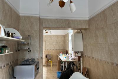 Apartament in cladire reconsolidata Armeneasca/ Apartment in reinforced building - 8