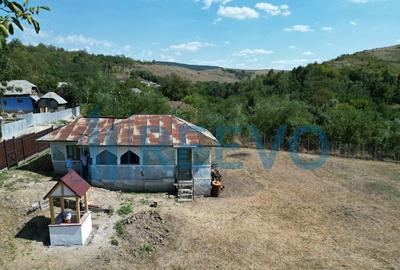 Casa ?i teren de vanzare in Parincea jud. Bacau. - 11