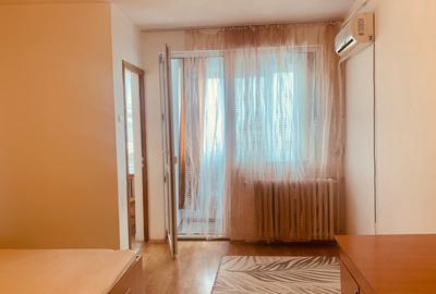 Garsoniera Dristor - metrou, stradal, mobilata si utilata complet, renovata - 2