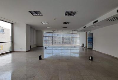 Birou, de 150 mp, în P-ța Victoriei - 3