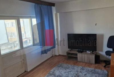 Apartament cu 2 camere decomandat, mobilat în Mărgeanului