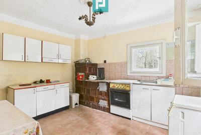 Casă în Roșia - 11