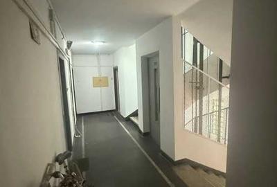 Apartament cu 3 camere semidecomandat în Romană - 15