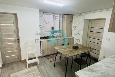 Apartament cu 3 camere decomandat, mobilat în Brașovul Vechi - 3