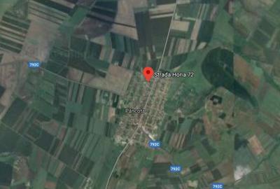 Casă cu 3 camere cu Teren 985 Mp în Central - 1