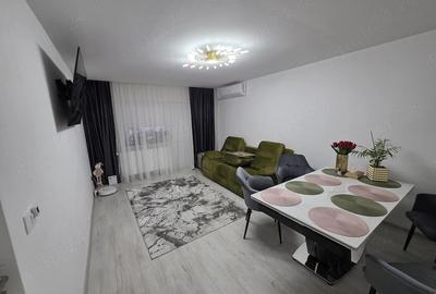 Apartament cu 4 camere decomandat în Central - 4
