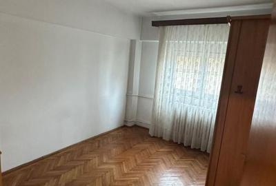 Apartament cu 3 camere decomandat în 1 Mai - 19