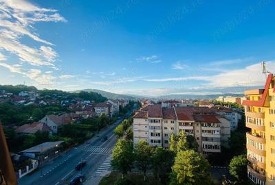 Apartament cu 3 camere decomandat în Lenin Sud - 1