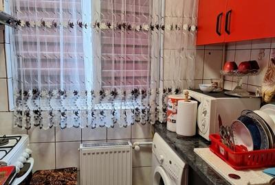Apartament cu 2 camere semidecomandat în Pieptănari