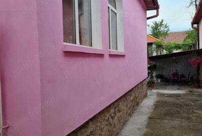 Casă cu 4 camere în Central - 4