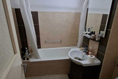 Apartament cu 4 camere decomandat în Florești - 6