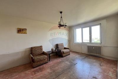 Garsoniera decomandata, luminoasa, Sos. Pantelimon nr. 237 - 8