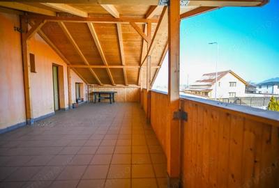 Casă cu 5 camere cu Canalizare în Sânpetru - 1