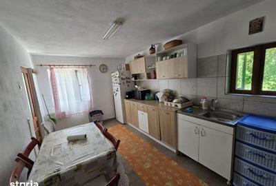 Casă cu 3 camere cu Teren 586 Mp în Central - 4