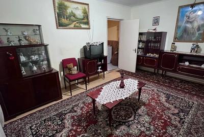 Inchiriez apartament cu 2 camere in Slatina - 1