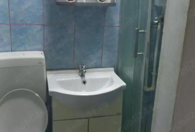 Garsonieră decomandată în Tei - 3