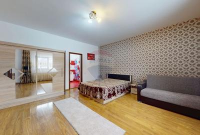 Casă cu 7 camere cu Teren 883 Mp în Bran - 6