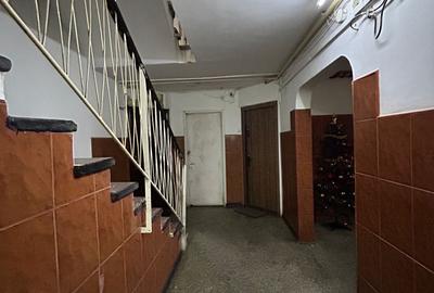 Titan 3 Camere Bloc 1978 Reabilitat 61 Mp Etaj 3 10 Min Metrou - 13