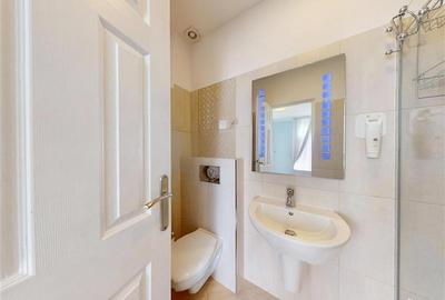 Camera mobilata si utilata, Centrul Istoric - Piata Unirii, Brasov - 3