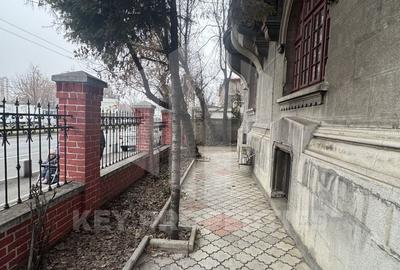 Apartament cu 3 camere decomandat în Cotroceni - 14