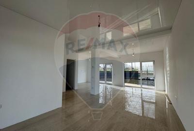 Vilă 4 camere intr-un asamblu rezidential in Cernavoda / Seimenii Mici - 2